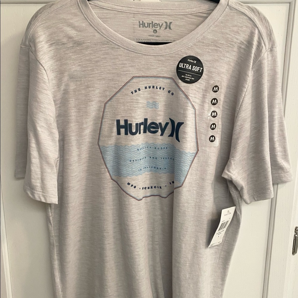 COPY - NWT Men’s Hurley T shirt